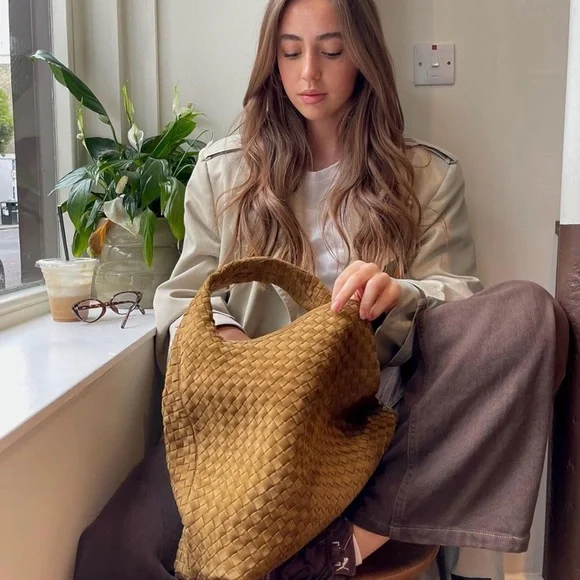 JW PEI Laura Elegant Olive green Woven Handbag - Picture 5 of 11